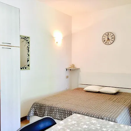 Giove 1 * Sirmione
